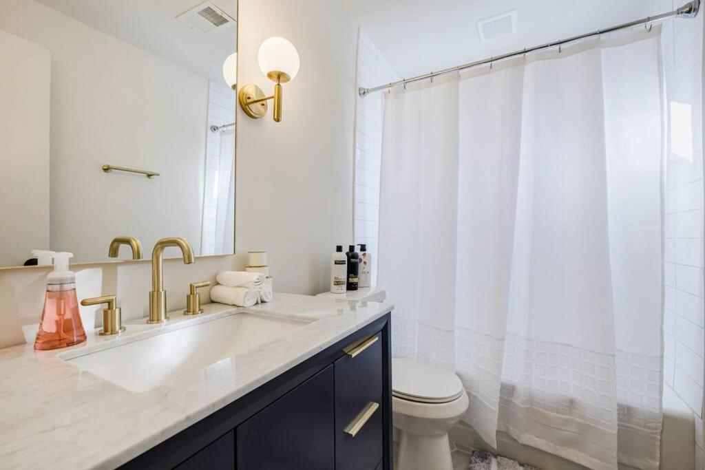 5Min-Grant Park With Fenced Yard, Parking And Pet Friendly Villa Atlanta Bagian luar foto