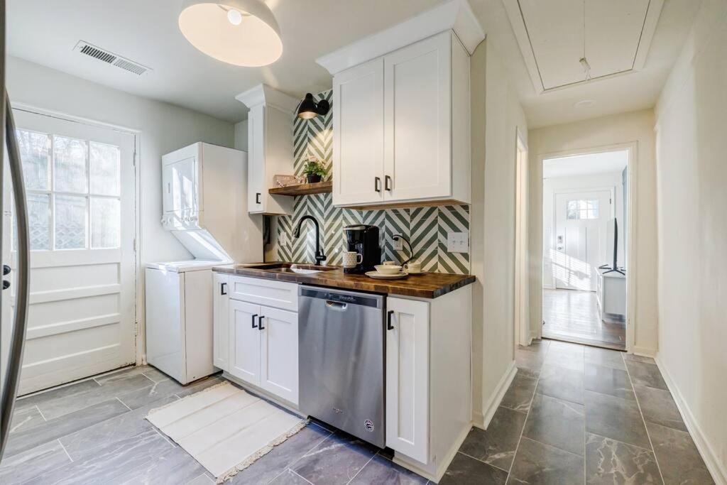5Min-Grant Park With Fenced Yard, Parking And Pet Friendly Villa Atlanta Bagian luar foto